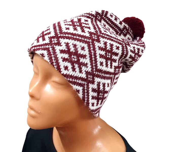 Knitted hat 
